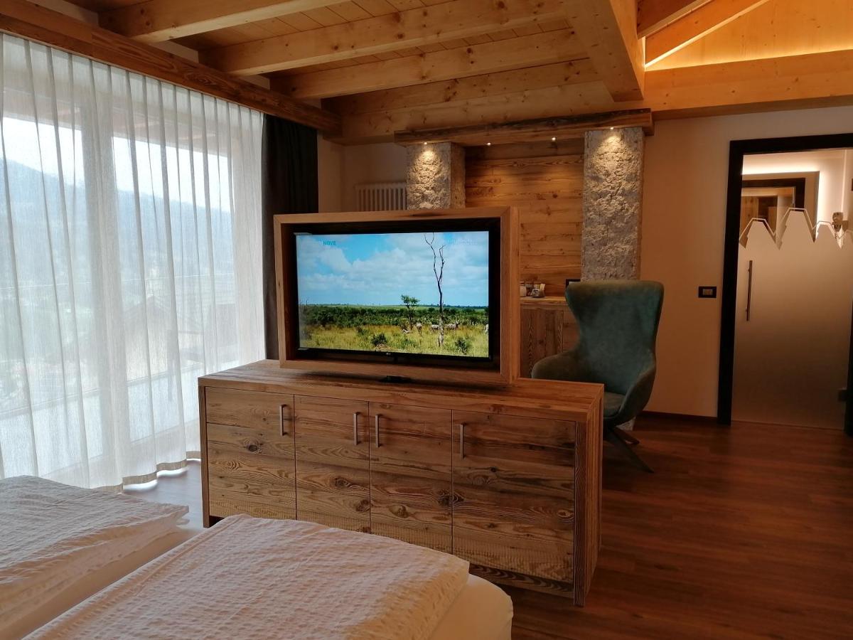 Dolomites B&B - Suites, Apartments And Spa Tesero Exterior photo